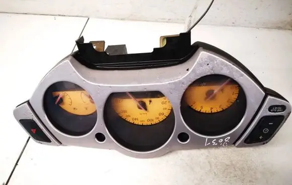 Nissan Murano Z50 Speedometer (instrument cluster) 68240ca000