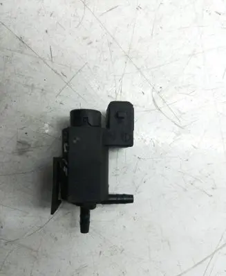 BMW X5 E53 Turbo solenoid valve 1742712