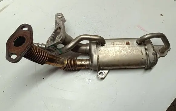 Mercedes-Benz Citan W415 EGR valve cooler 147357082R 60900465C