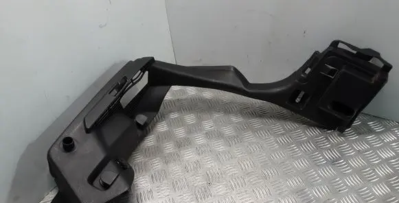 Volkswagen Golf VII Other trunk/boot trim element 5G6867762H 5G6867762J
