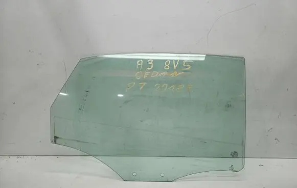 Audi A3 S3 8V Sliding door window/glass 8V5845206