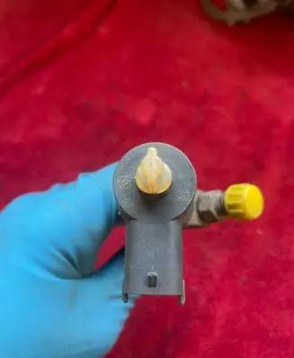 Volvo V70 LP gas injectors set 0445110