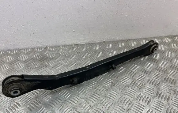 BMW 2 F46 Rear control arm 685156503