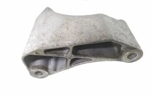 Mercedes-Benz E W211 A/C compressor mount bracket A6112340239