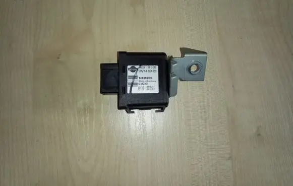 Nissan X-Trail T30 Immobilizer control unit/module 5WK48647B