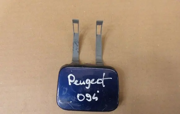 Peugeot 406 Rear bumper row hook cap/cover 9621923077