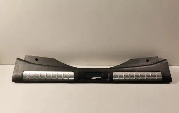 Land Rover Evoque I Trunk/boot sill cover protection BJ32113A10