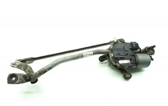 Volvo V40 Cross country Front wiper linkage and motor 31378574