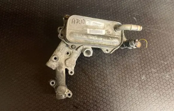Engine oil radiator
