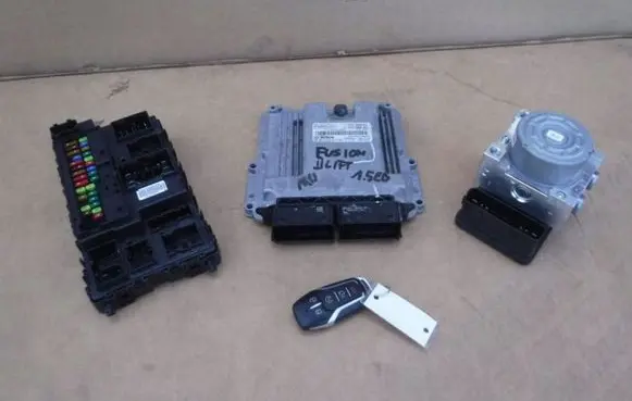 Ford Fusion II Engine ECU kit and lock set 12A650 KS7A12A650BCA