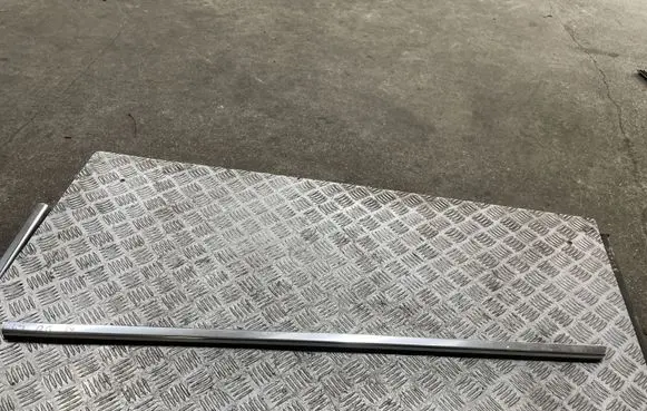Mercedes-Benz CLS C218 X218 Rear door glass trim molding