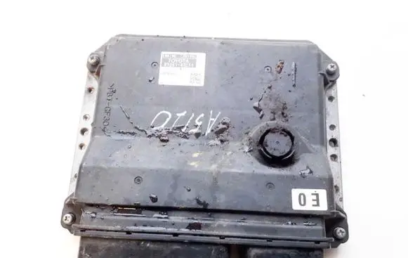 Toyota RAV 4 (XA30) Engine control unit/module 8966142c11 89661-42c11