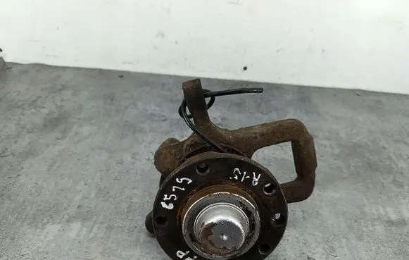Volkswagen II LT Front wheel hub spindle knuckle
