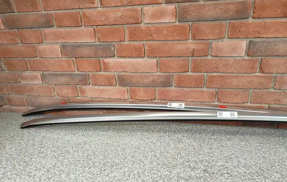 BMW i5 G60 Roof bar rail 8084614 8084613