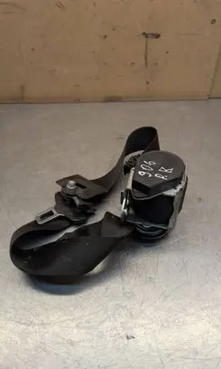 Mercedes-Benz Sprinter W906 Front seatbelt 9068600485 040476