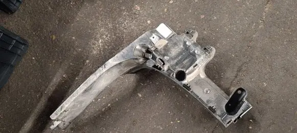 BMW X5 F15 Rear bumper mounting bracket 51128054019