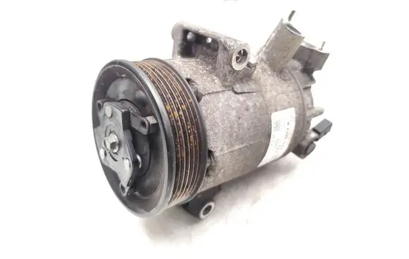 Audi A1 Air conditioning (A/C) compressor (pump) 5K0820803A