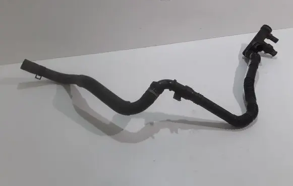 Suzuki Liana Engine coolant pipe/hose