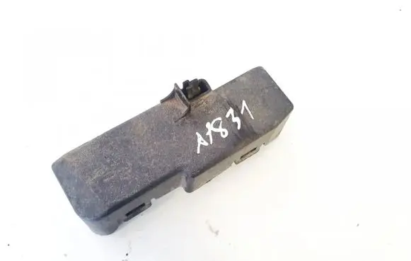 Opel Insignia A Fuse box cover 544949969 13222785