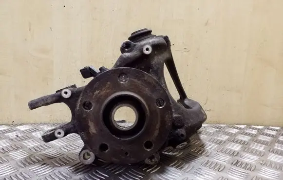 Audi A5 8T 8F Rear wheel hub 8K0505435Q