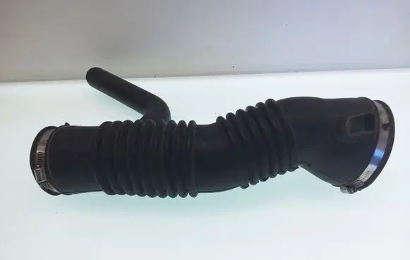 Opel Sintra Air intake hose/pipe 251447300