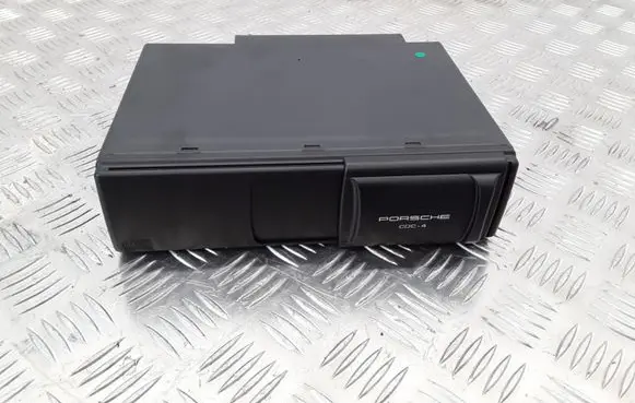 Porsche Cayenne (9PA) CD/DVD changer 7L5035111D 99764514003 PA1490
