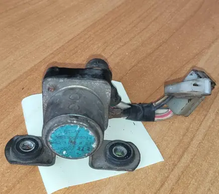 Nissan Patrol Y60 Glow plug pre-heat relay 2523007801