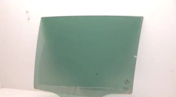 Volkswagen Golf VII Rear door window glass 5G6845025A 12505