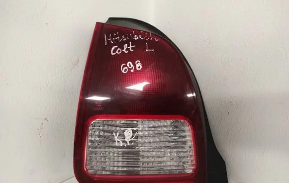 Mitsubishi Colt Rear/tail lights 0431679