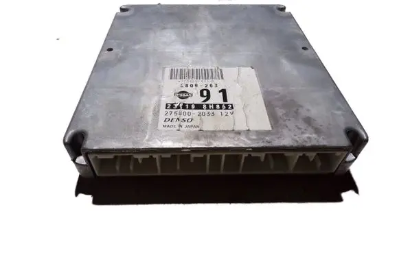 Nissan X-Trail T30 Engine control unit/module 237108H862 2758002033