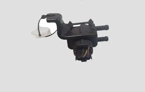 Toyota Avensis T250 Exhaust gas pressure sensor 8948020030