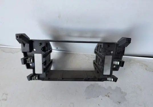 BMW 5 F10 F11 Radio/GPS head unit trim 9166665