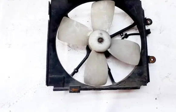 Mazda 626 Radiator cooling fan shroud 0227509672