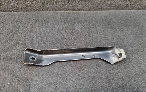 Audi A6 S6 C6 4F Radiator support slam panel bracket 4F0809892