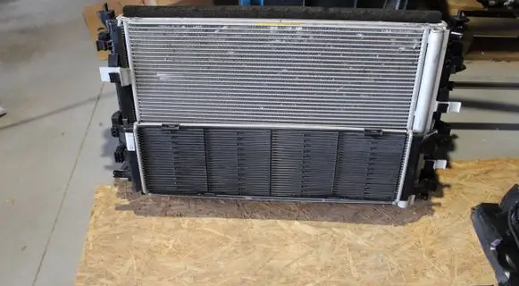 Renault Austral Radiator support slam panel