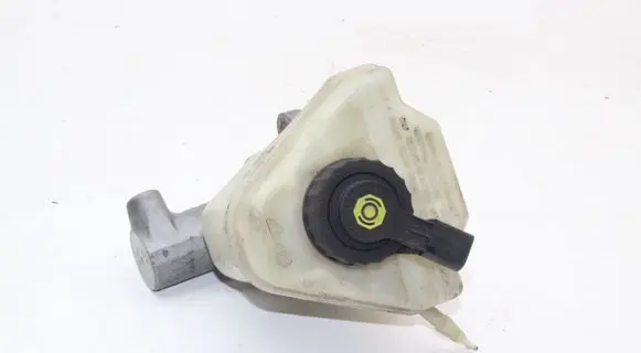 Audi Q7 4L Master brake cylinder