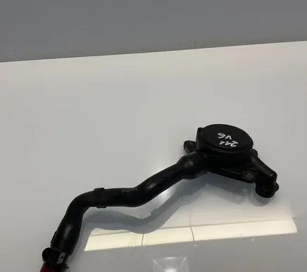 Mercedes-Benz E W211 Breather/breather pipe/hose A6420100391 6420100391