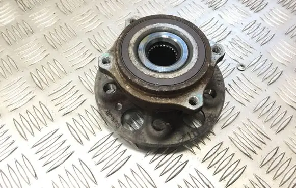 Mercedes-Benz C W205 Rear wheel bearing hub A2303560000