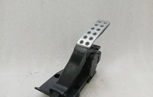 Ferrari California F149 Accelerator throttle pedal