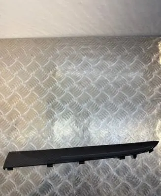 Subaru Legacy Panel trim 