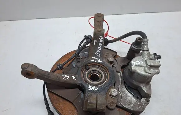 Fiat Panda II Front wheel hub spindle knuckle S27612560