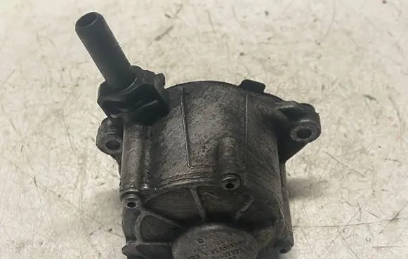 Mercedes-Benz Sprinter W906 Vacuum pump A6512300165 AC46000 GD01497