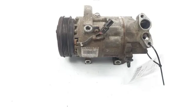 Dacia Sandero Air conditioning (A/C) compressor (pump) 926006775R