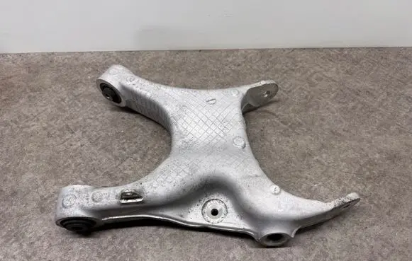 BMW X6M F86 Rear control arm 6770952 6770954
