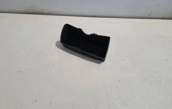 Mercedes-Benz GLE (W166 - C292) Panel drawer/shelf pad A1666831194