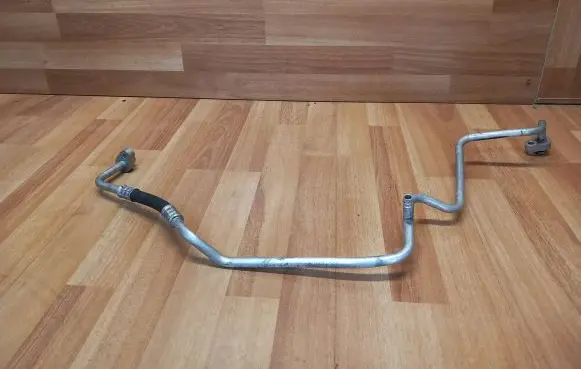 Jeep Cherokee III KJ Air conditioning (A/C) pipe/hose