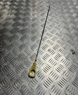 Audi A3 8Y Oil level dip stick VW24003