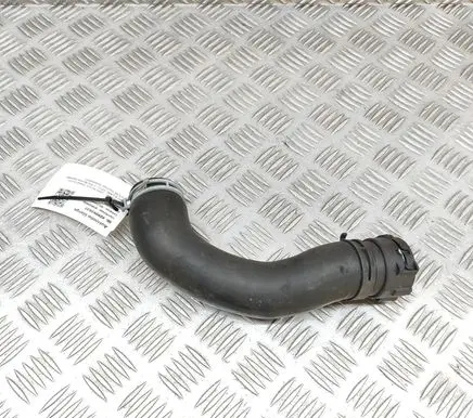 Land Rover Range Rover Sport L494 Engine coolant pipe/hose CPLA8260BE