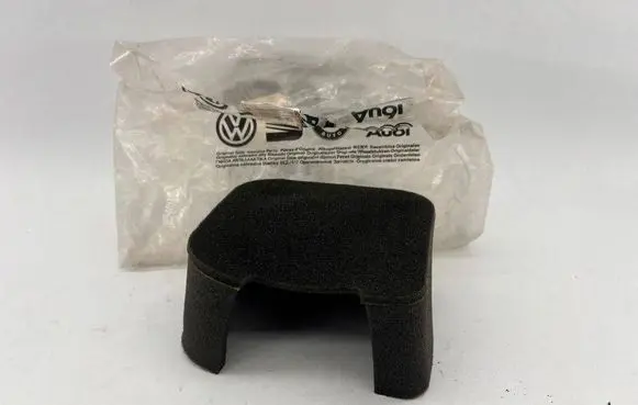 Audi A3 S3 8L Seat belt trim 4B0857957B 290499