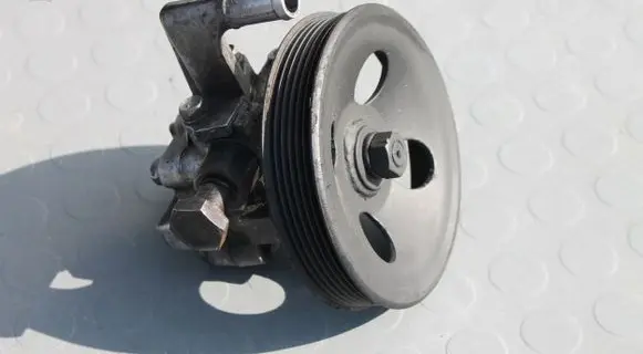Hyundai Santa Fe Power steering pump